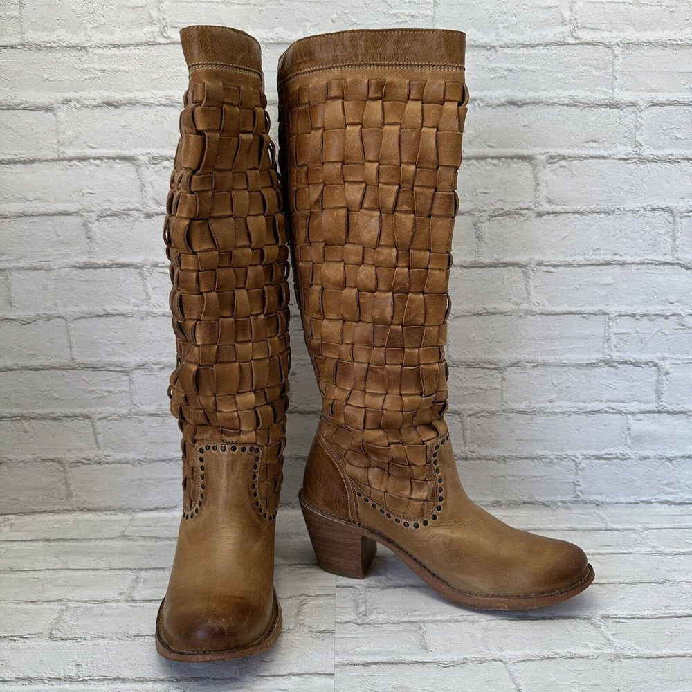 Frye Knee High Boots Light Brown Basket Weave Leather Heels 8 B